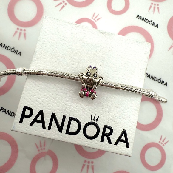 Pandora Jewelry - Pandora Alice in wonderland smiling Cheshire Cat charm